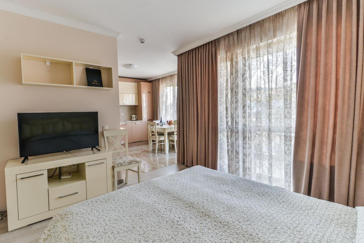 Villa Florence Boutique Apart Hotel Sveti Vlas Exterior photo